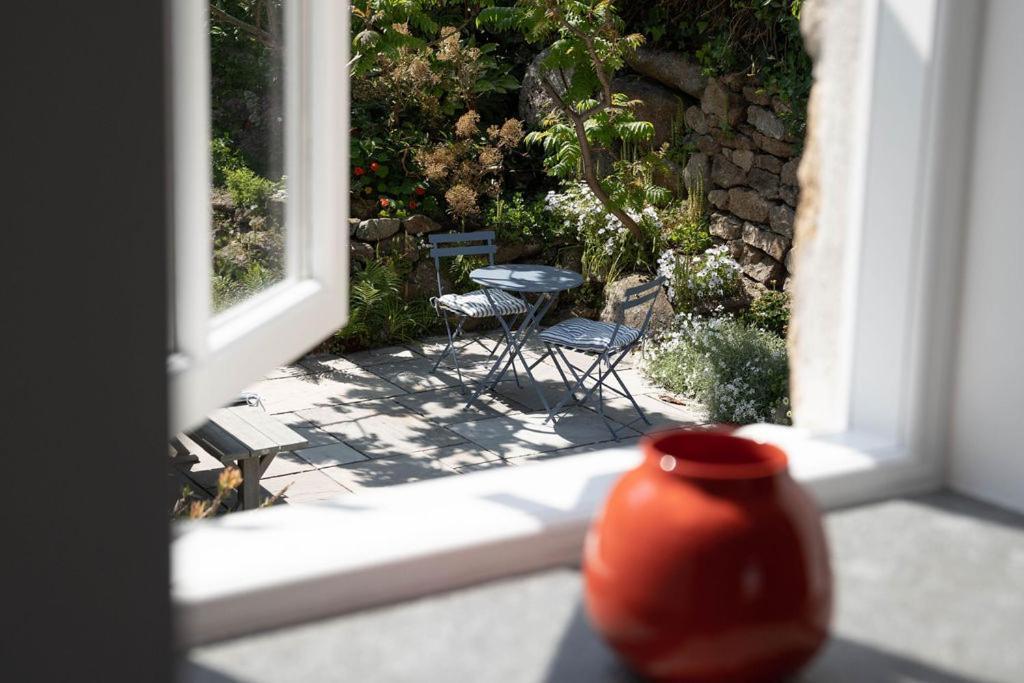 The Old Pilchard Works Bed and Breakfast Mousehole Εξωτερικό φωτογραφία